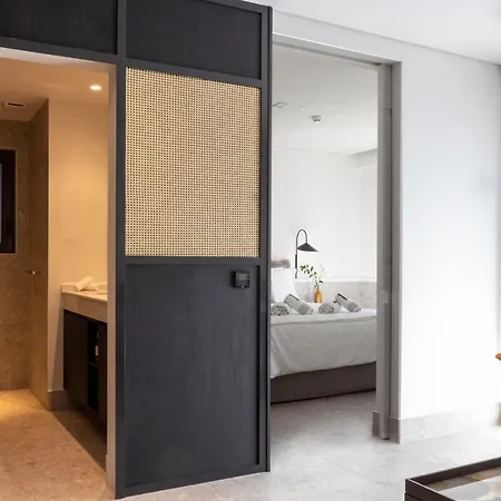 11suites *
