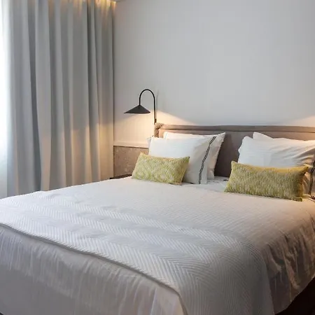 11suites Aígio